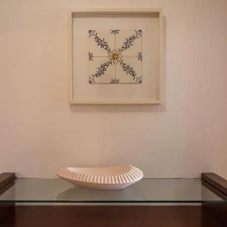 Aposentus - Cest La Vie アパート *