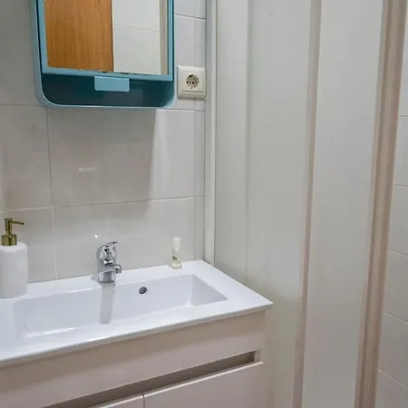 Aposentus - Cest La Vie アパート