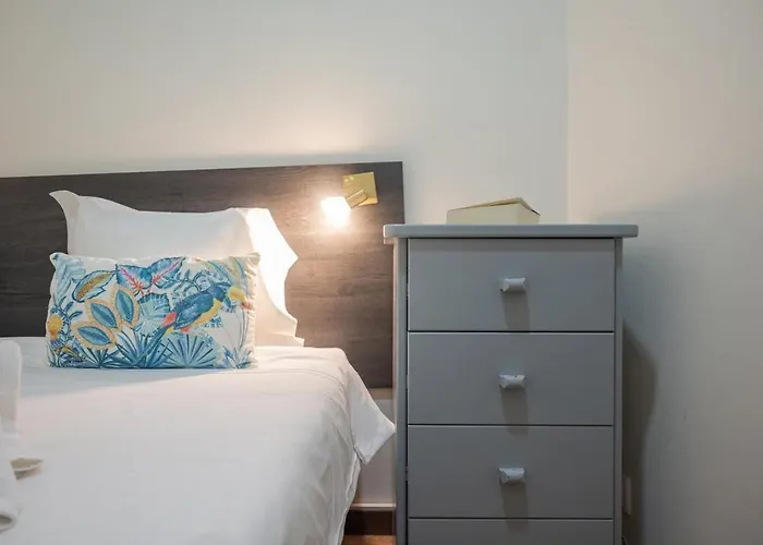 Aposentus - Cest La Vie Oporto