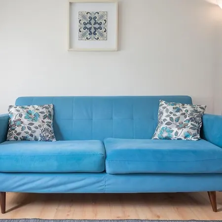 Aposentus - Cest La Vie Apartment