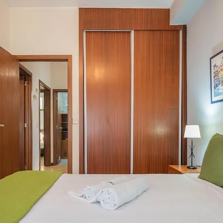 Aposentus - Cest La Vie Apartment